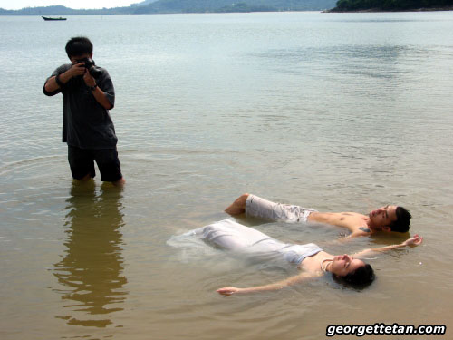 c_float.JPG